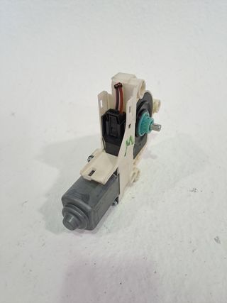 MOTOR ELEVALUNAS TRASERO IZQUIERDO AUDI A4 AVANT (8K5) (2008