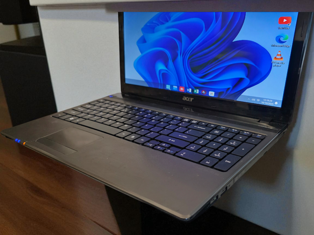 Laptop Acer 15.6 " | Intel i5 | 16 GB RAM |SSD   |