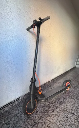 Patín Eléctrico Xiaomi Negro