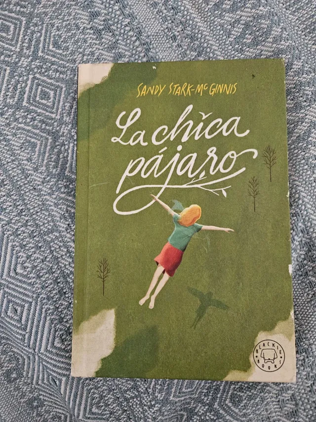 La chica pájaro