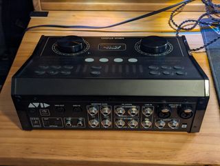 Avid Mbox Studio Interfaz de Audio