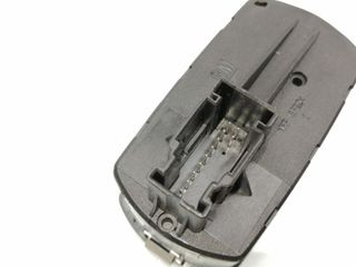 MANDO ELEVALUNAS DELANTERO IZQUIERDO OPEL CORSA D (3)