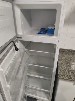 Nevera Zanussi 
