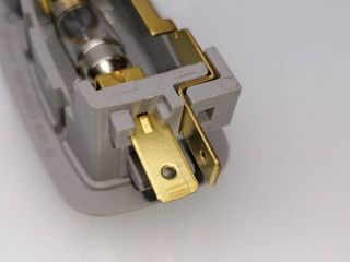 LUZ INTERIOR KIA NIRO (15)