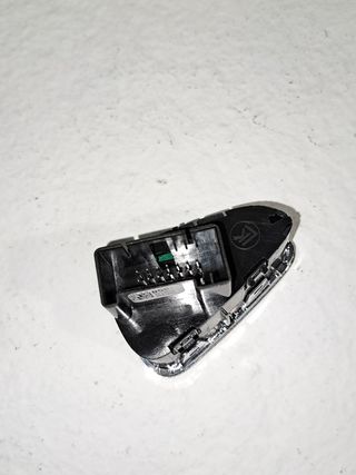 INTERRUPTOR OPEL CORSA E