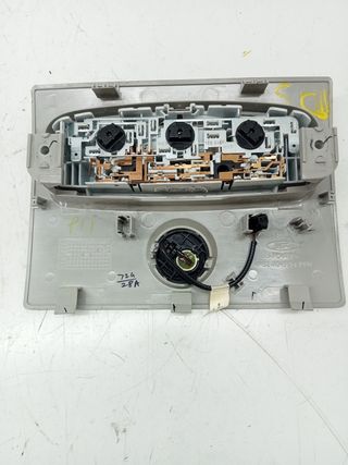 LUZ INTERIOR DELANTERA FORD KA+