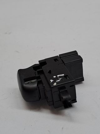 MANDO ELEVALUNAS TRASERO IZQUIERDO NISSAN JUKE (F15) (3)