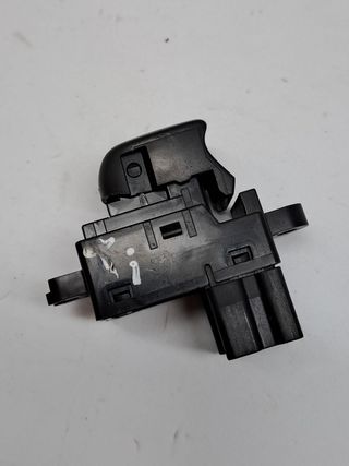 MANDO ELEVALUNAS TRASERO IZQUIERDO NISSAN JUKE (F15) (3)