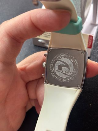 Reloj Rip Curl Turquesa y Blanco
