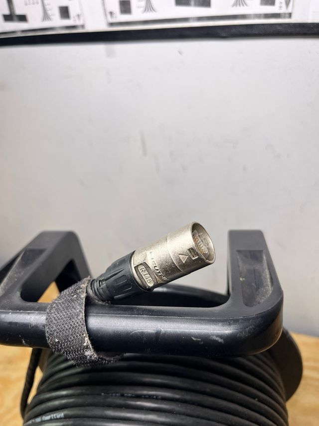 Enrolador cabo Neutrik etherCon Cat.6 ce