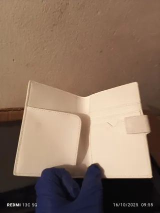 Cartera Pasaporte Xiaomi Blanca