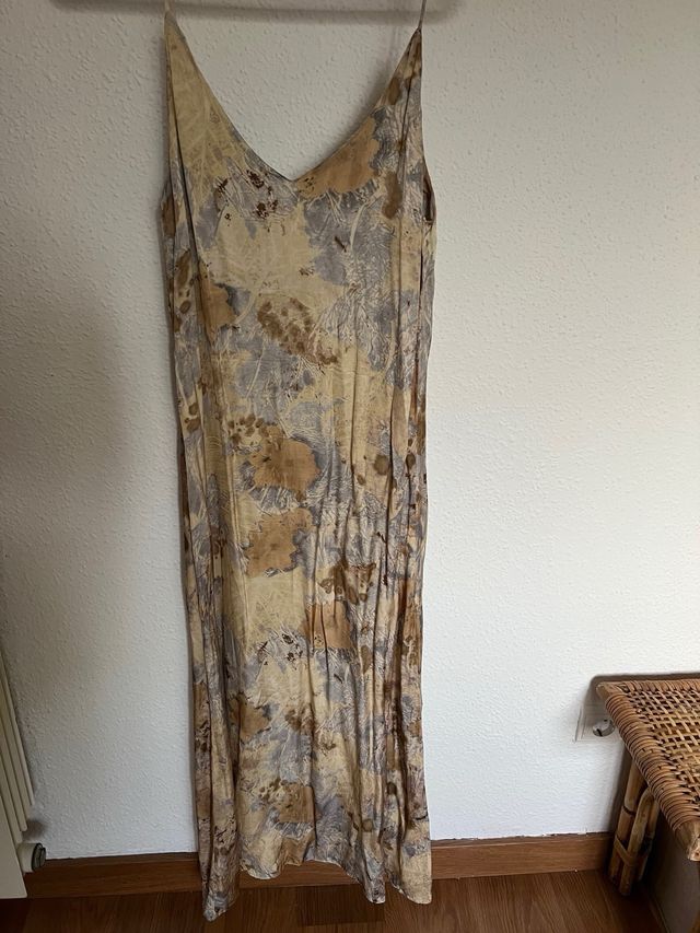 Vestido de raso estampado