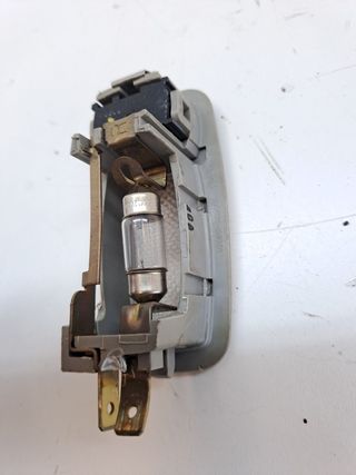 LUZ INTERIOR KIA OPTIMA (3)