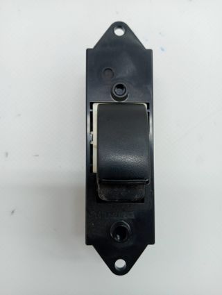MANDO ELEVALUNAS DELANTERO DERECHO MITSUBISHI ASX (GA0W)