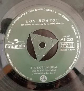 Los Bravos - It's Not Unusual / No Se Mi Nombre