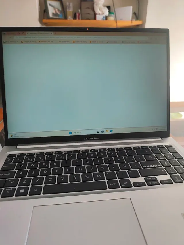 ASUS Vivobook I.5 Ordenador Portátil