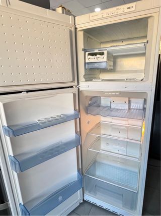 NEVERA NO FROST BALAY BLANCO 