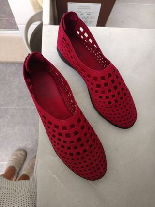 Zapatos Arche rojos mujer