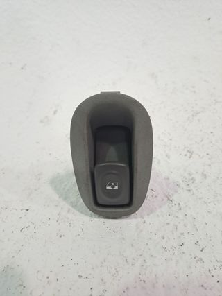 MANDO ELEVALUNAS DELANTERO DERECHO RENAULT SCENIC (JA..)