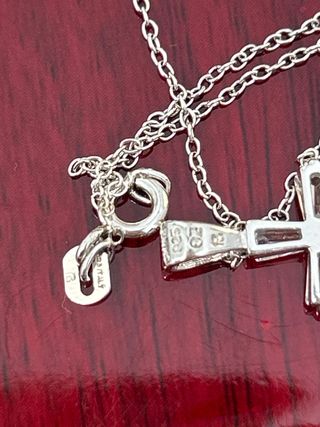 Collar Cruz Plata con Circonitas