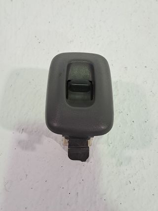 MANDO ELEVALUNAS TRASERO DERECHO NISSAN PICK-UP (D22)