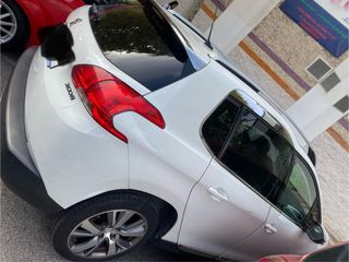 Peugeot 2008 2015