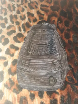 Mochila Vans Gris y Negra