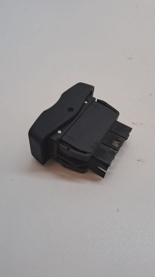 MANDO ELEVALUNAS DELANTERO IZQUIERDO DACIA LOGAN (2)