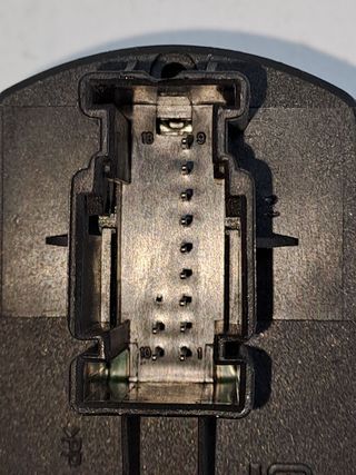 MANDO ELEVALUNAS DELANTERO IZQUIERDO OPEL CORSA D (4)
