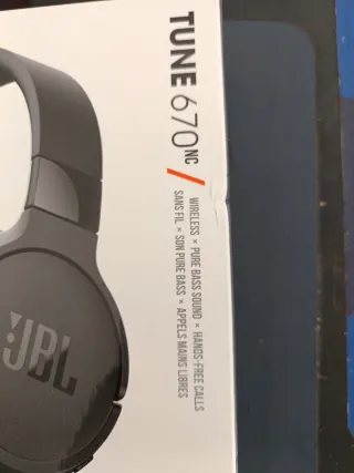 Auriculares JBL Tune 670NC Bluetooth