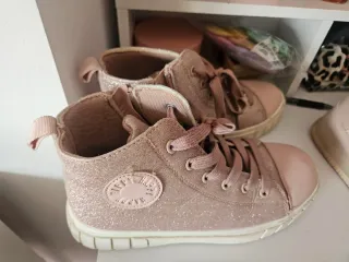 Zapatillas niña rosas con brillos