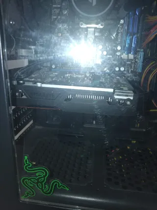 Tarjeta Gráfica Gigabyte NVIDIA GTX 1050