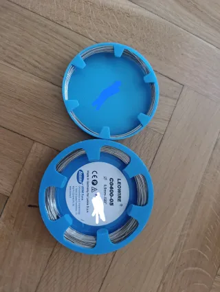 Lote Prótesis Dentales y Material Dental