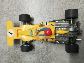Coche Scalextric Amarillo Ford Tyrrell 1