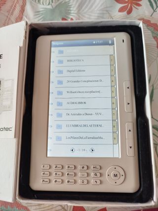 Lector Ebook Unotec Multimedia EB71 + Accesorios
