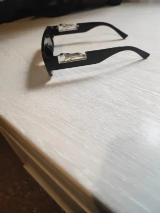 Gafas Jaguar Negras Modernas