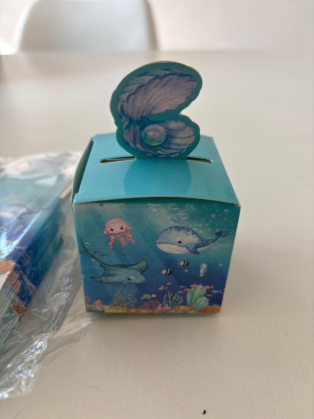 Cajitas de cartón temáticas de océano