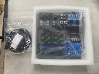 Mixer a 5 canali con processore di effetti 06