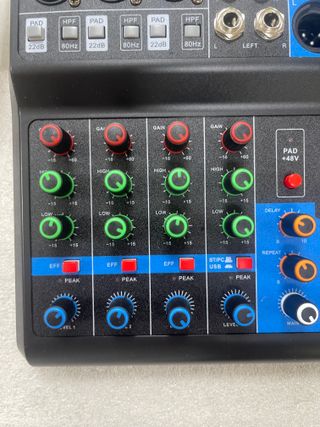 Mixer a 5 canali con processore di effetti 06