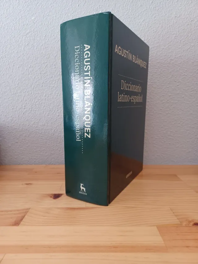 Diccionario latino-español (Spanish Edition)