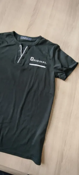 Camiseta Caballero nueva. Talla M azul marino 