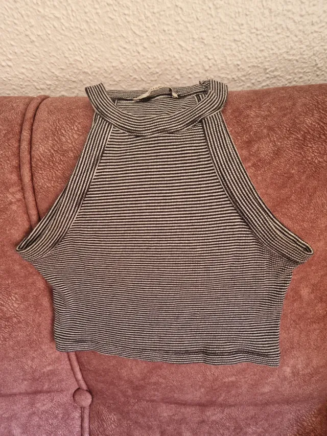 Jersey de rayas cuello alto sin mangas