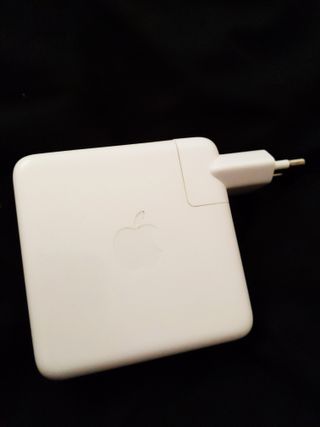 Adaptador Corriente 96W USB-C Apple