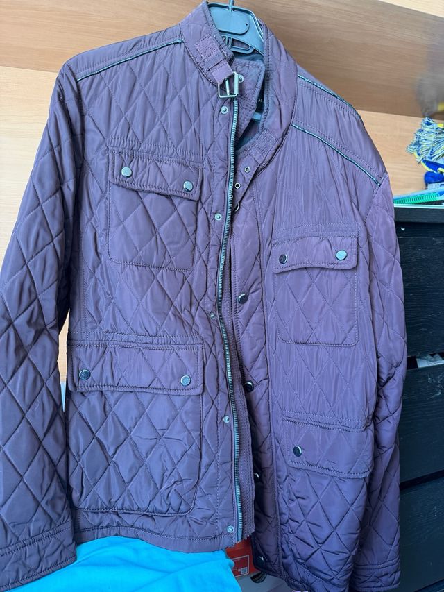 Chaqueta acolchada Zara morada