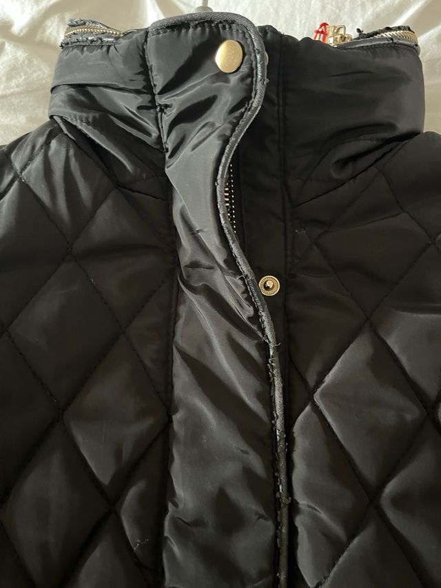Chaqueta Zara acolchada negra