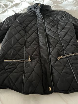 Chaqueta Zara acolchada negra