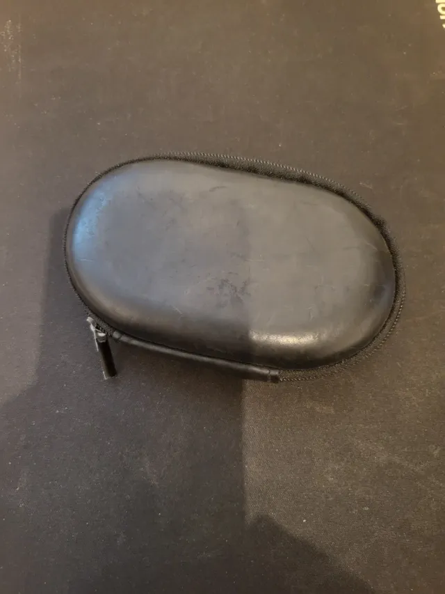 Auricular Bluetooth Beeshop con funda