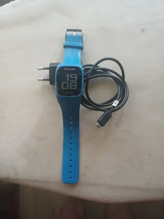Reloj Polar M400 Azul con Cargador