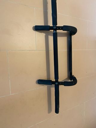Barra de dominadas para puerta