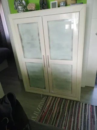 Vitrina salón 2 puertas cristal blanco